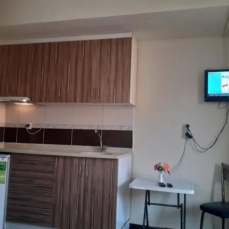 Gazde/Camere de închiriat Melek Denizli (Denizli)